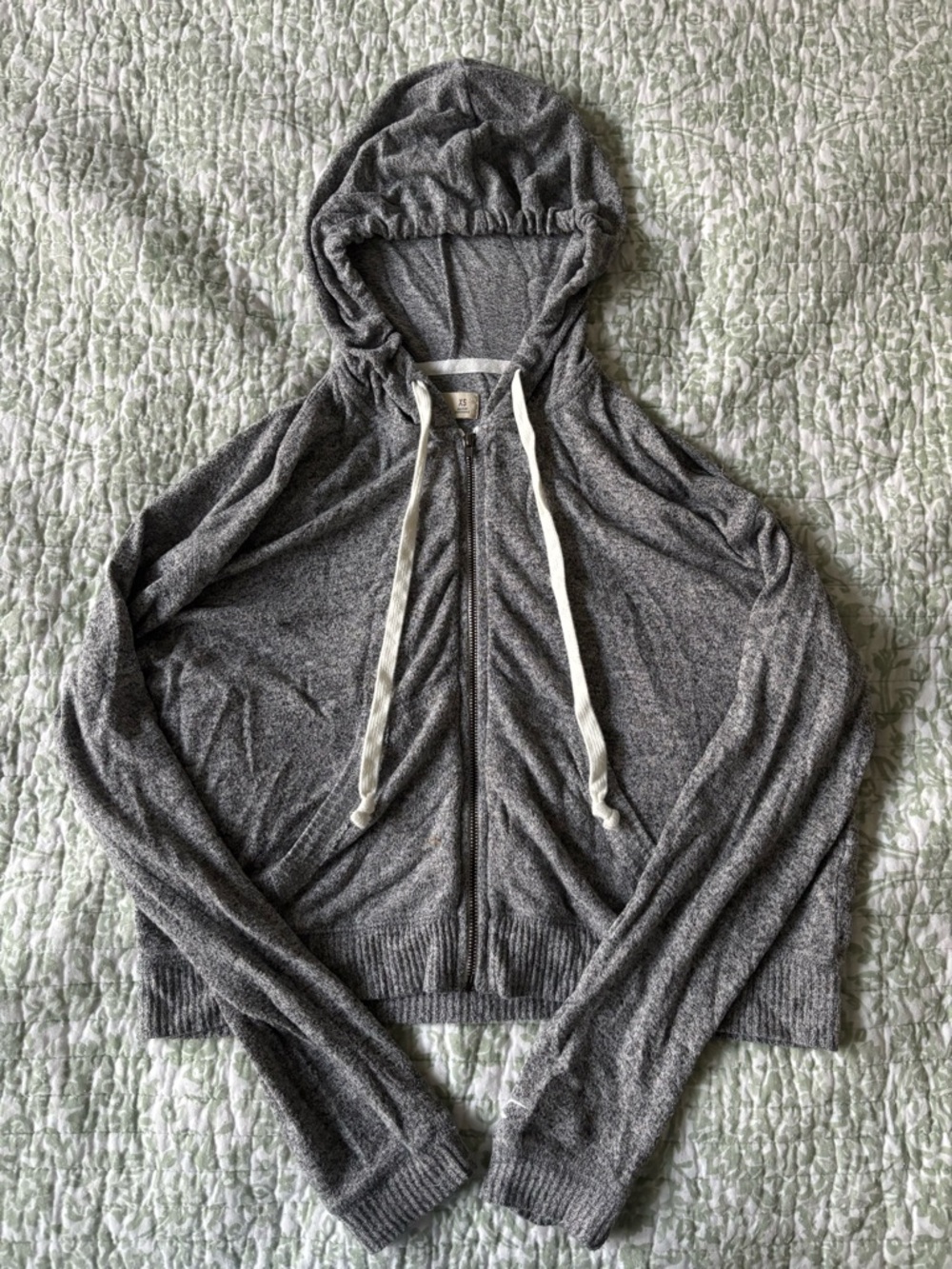 Hollister Heather Gray Cropped Zip up Hoodie